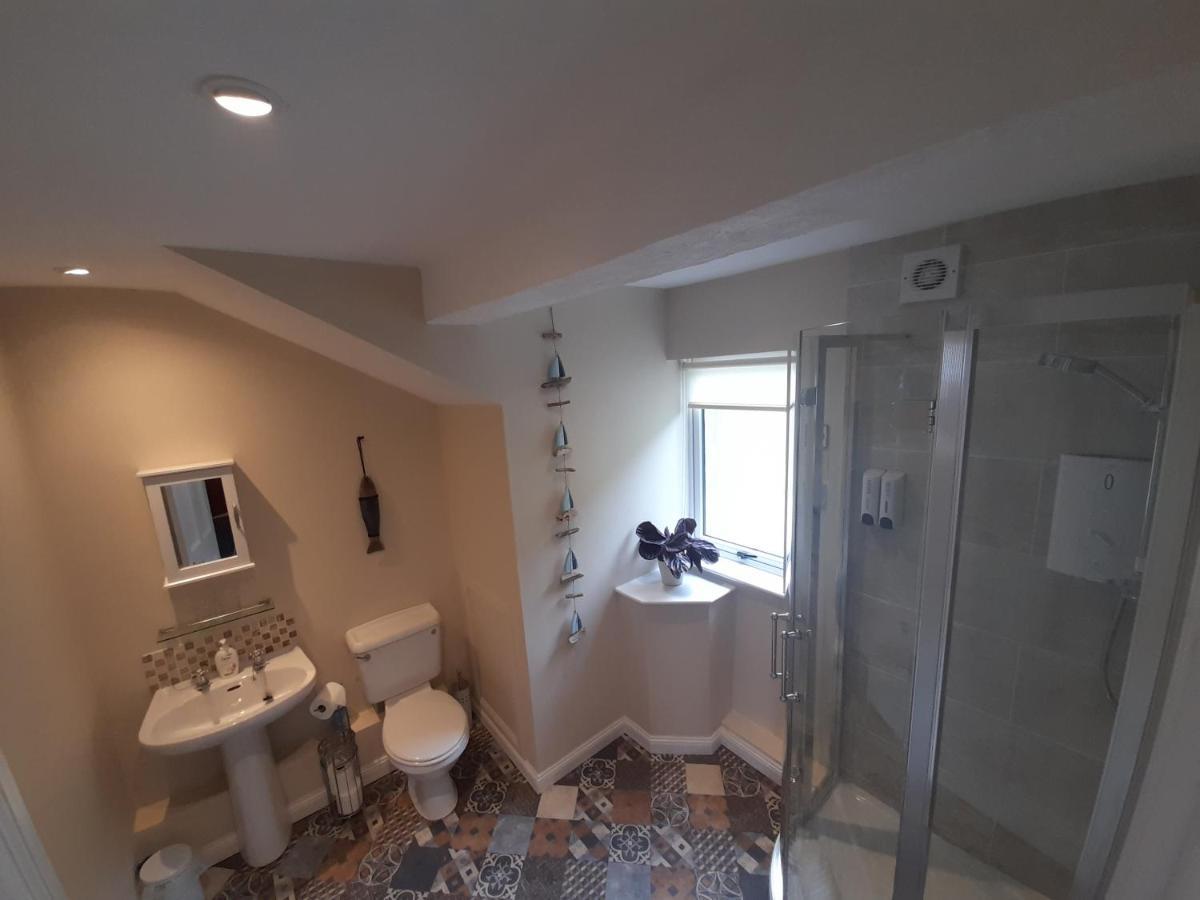 Oystercatcher Guest House B&B Cairisiadar ภายนอก รูปภาพ